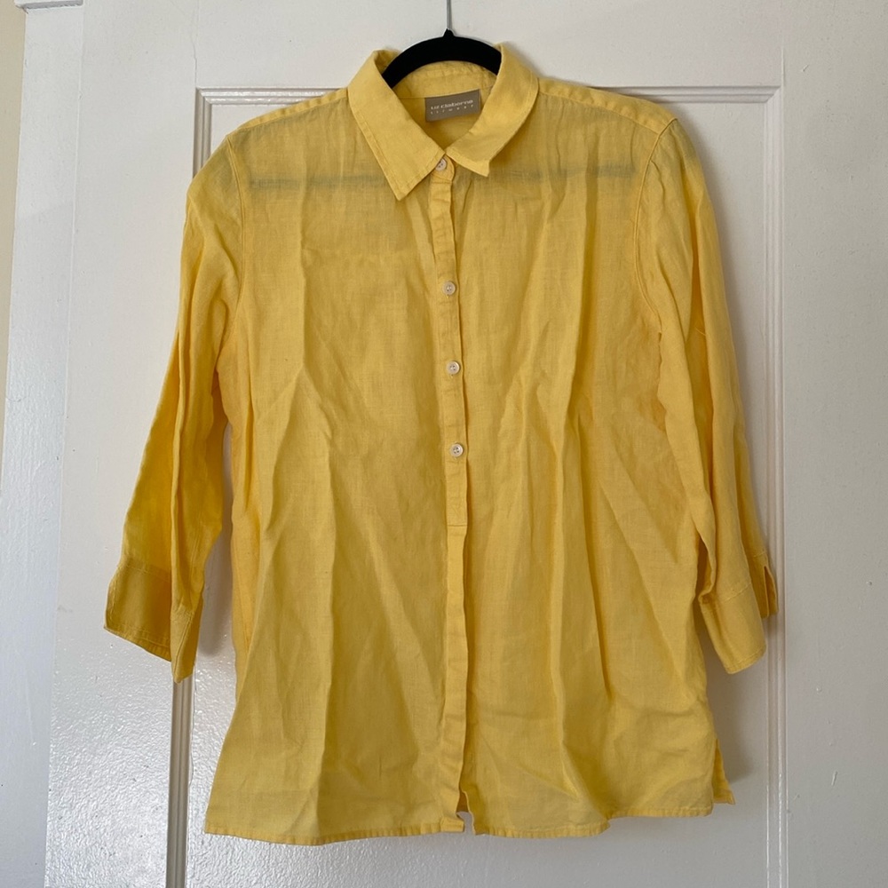 Linen Liz Claiborne butter yellow button down with collar/cuff embroidery